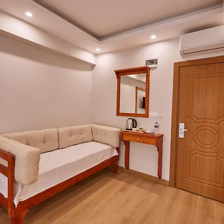 Sabina Hotel Near Grand Bazaar, City Center Istanbul Exterior photo
