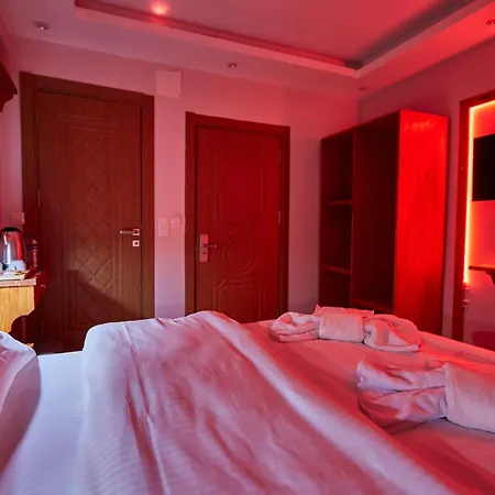 Sabina Hotel Near Grand Bazaar, City Center Istanbul Exterior photo