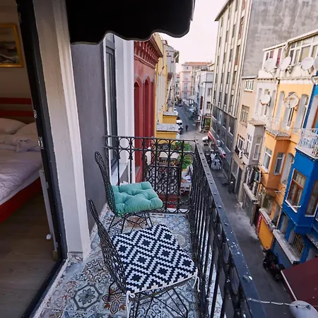 Sabina Hotel Near Grand Bazaar, City Center Istanbul Exterior photo